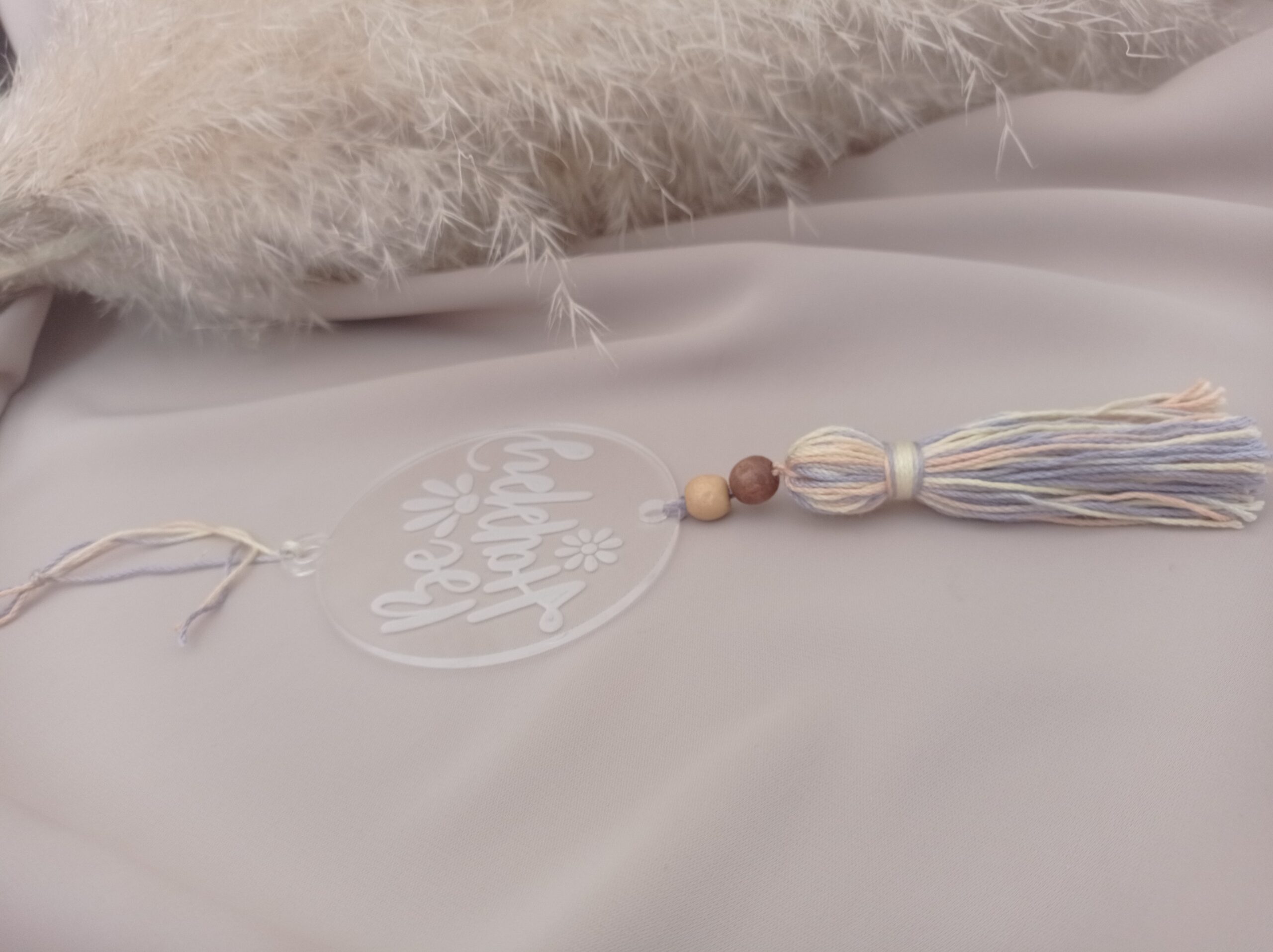 Suspension en Plexi 8cm "Be Happy" – Image 2