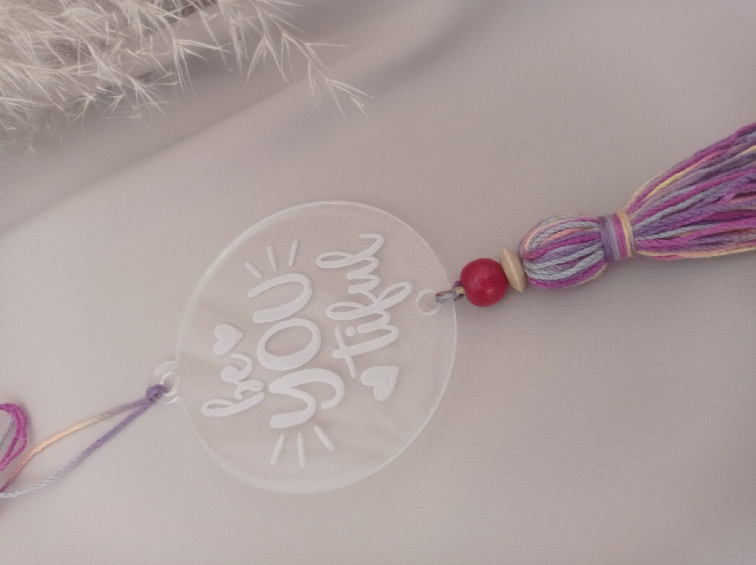 Suspension Plexi 8cm "Be YOUtiful" - Message Positif - – Image 2